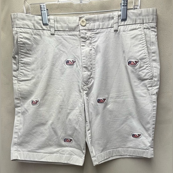 Vineyard Vines Other - Vineyard Vines Men's Khaki Bermuda Shorts With Whale Pattern Size 34